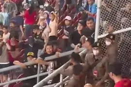 爱游戏- 排球杯赛焦点战：北城天狼队逆转关东白虎队，客场强势带走胜利。定位球制造杀机