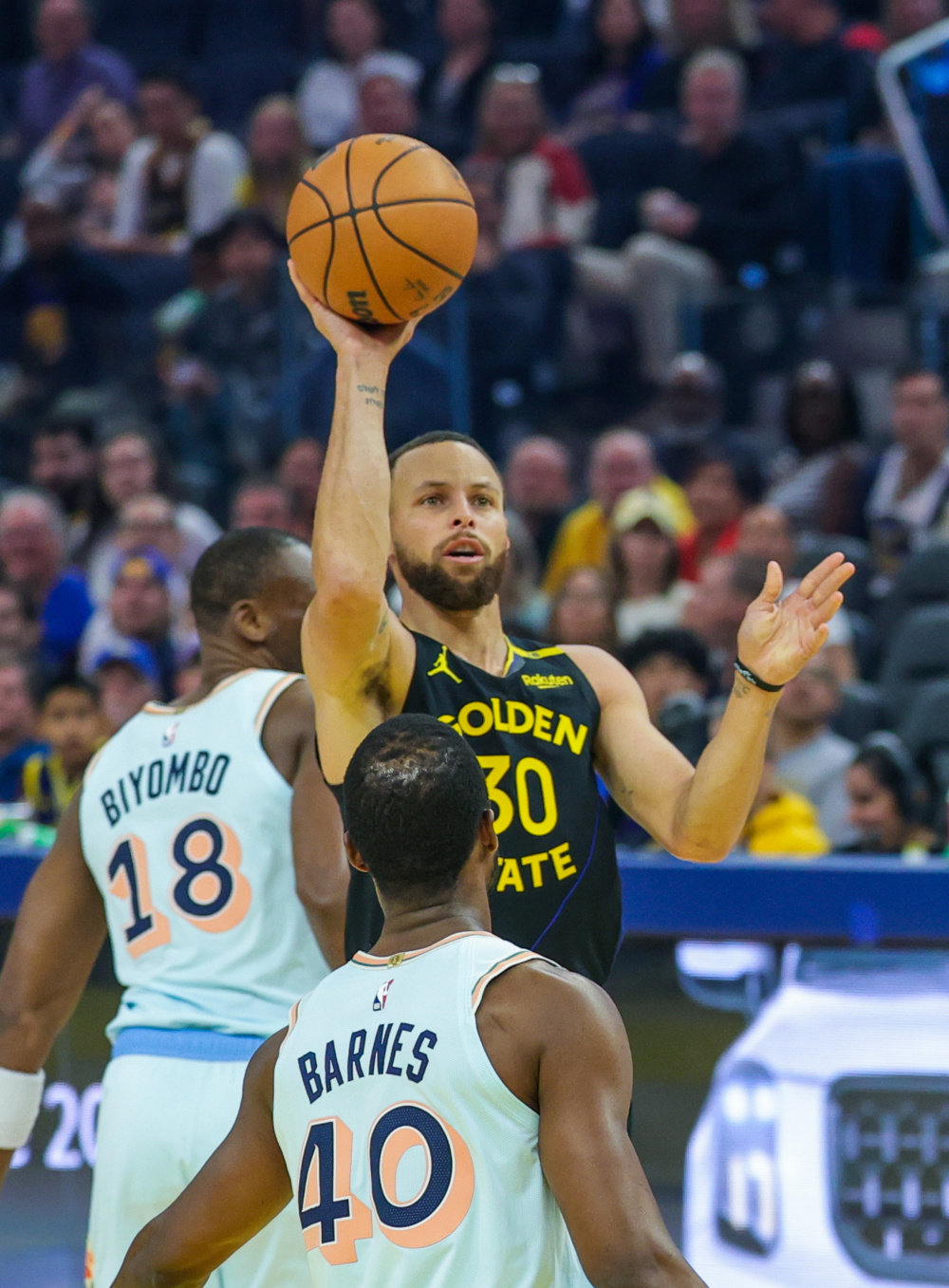 今晚NBA常规赛传出新动向，芝加哥公牛复出首秀，管理层表态——压力陡增，赛季目标并未改变的简单介绍