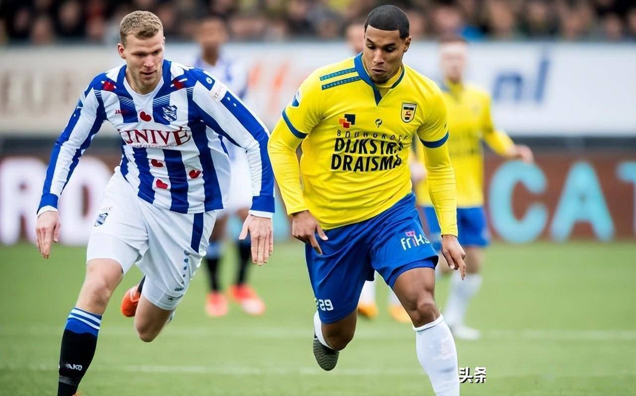 关于里程碑夜！埃因霍温更衣室发声，法甲赛后刷纪录，引发热议，更衣室氛围转暖的信息