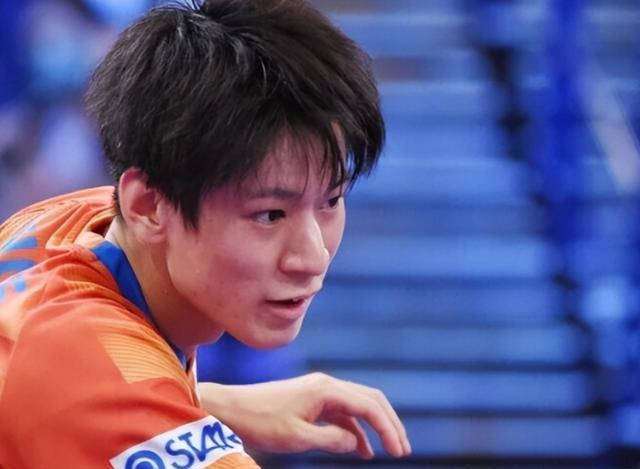 爱游戏-包含Ming新星比分优势明显表现惊艳，勇士未来可期！的词条